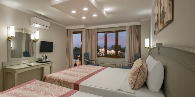 Standart Oda Deniz Manzaralı görseli 2