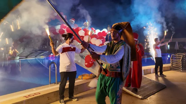 Gece Şovları görseli 11