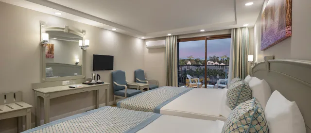 Standart Aile Odası Bahçe Manzaralı görseli 7